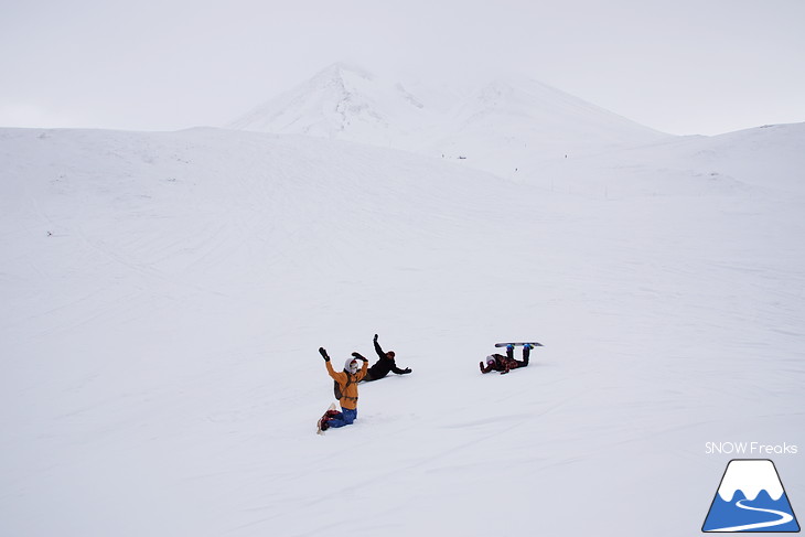 大雪山旭岳ロープウェイ 北海道最高峰でパウダーライド！